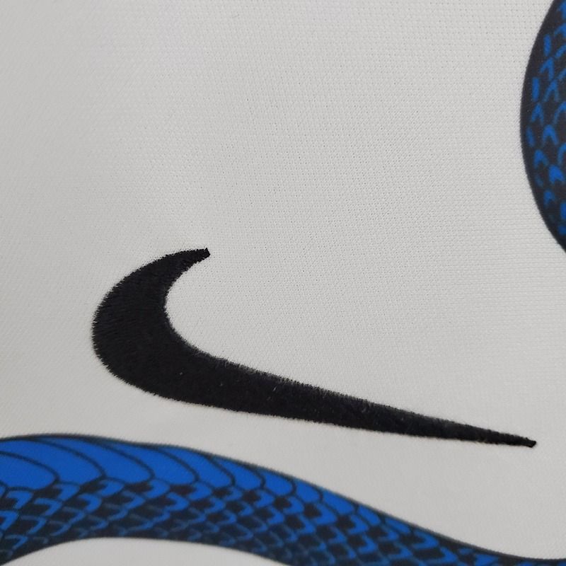 Retro Inter Milano 2021-2022 away image 7