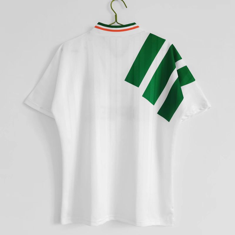 Retro Ireland national 1992-1994 away image 2
