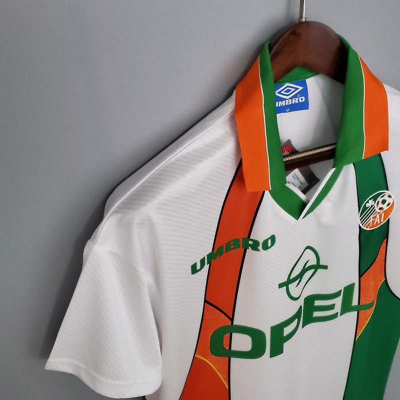 Retro Ireland national 1994-1996 away image 5