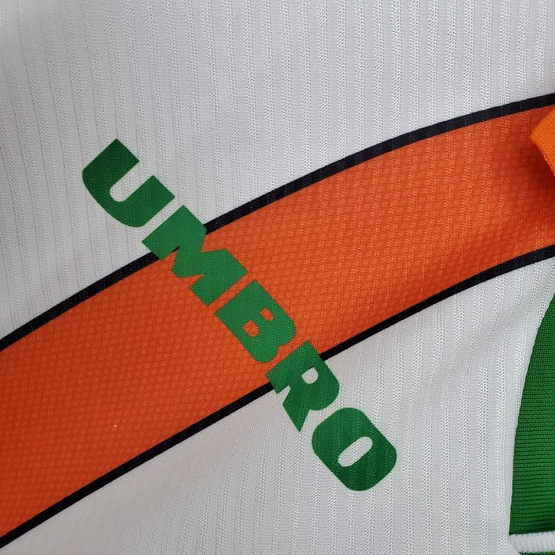 Retro Ireland national 1994-1996 away image 6