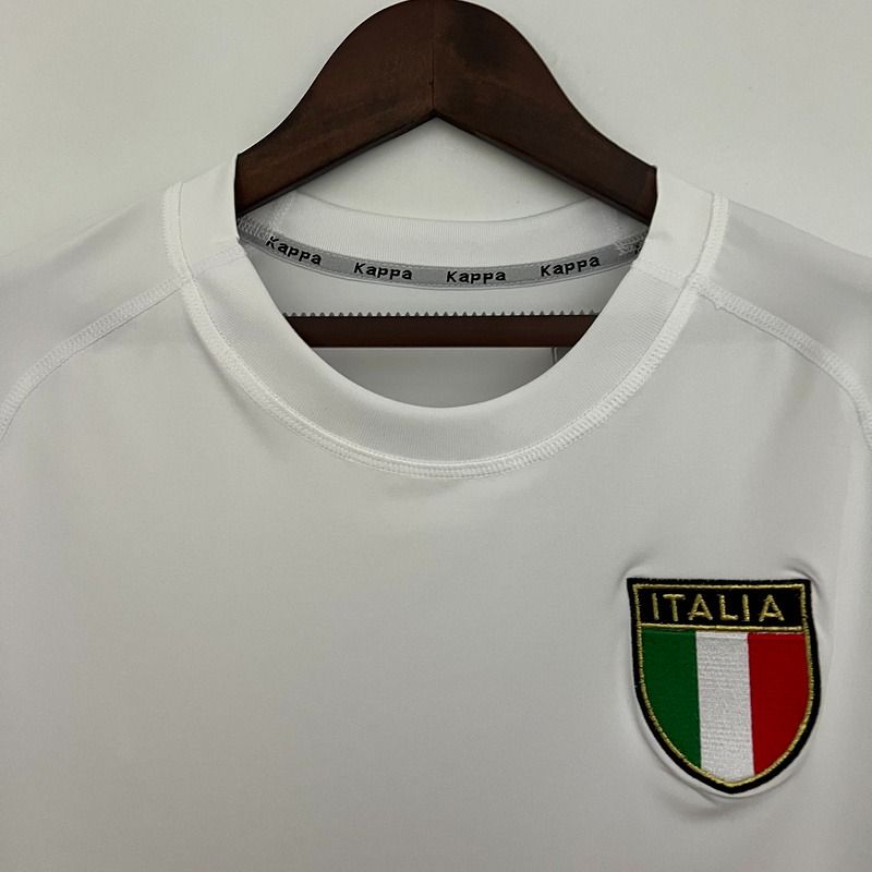 Retro Italy national 2000 away image 3