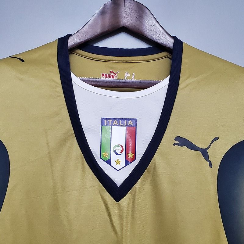 Retro Italy national 2006 golden shirt image 3