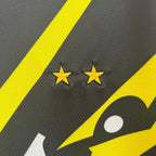 Retro Juventus 1996-1997 third away image 7