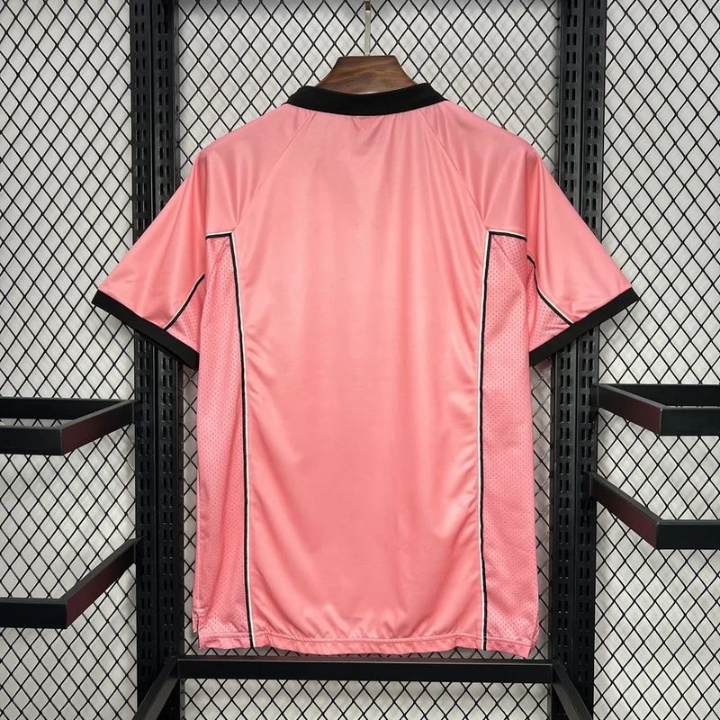 Retro Juventus 1997-1998 away image 2