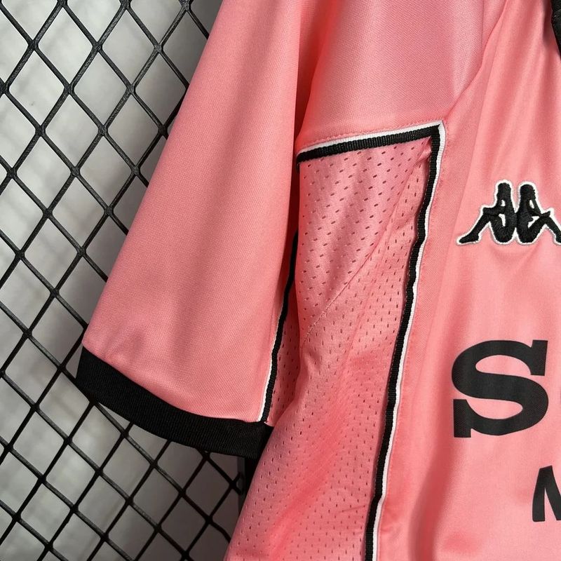 Retro Juventus 1997-1998 away image 5