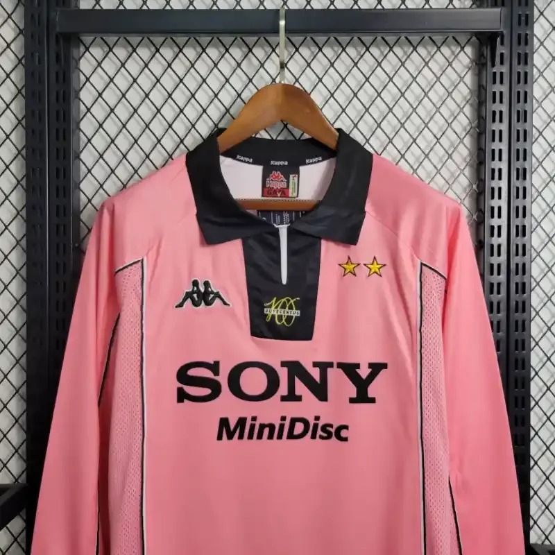 Retro Juventus 1997-1998 away Long Sleeve image 3