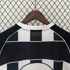 Retro Juventus 2002-2003 home image 4