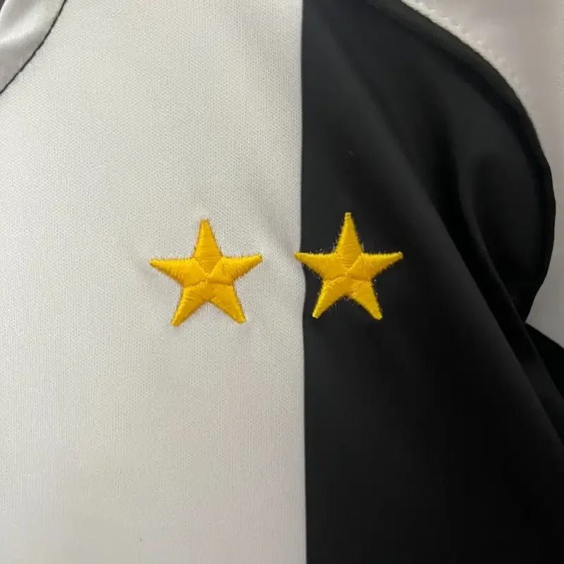 Retro Juventus 2004-2005 home image 8
