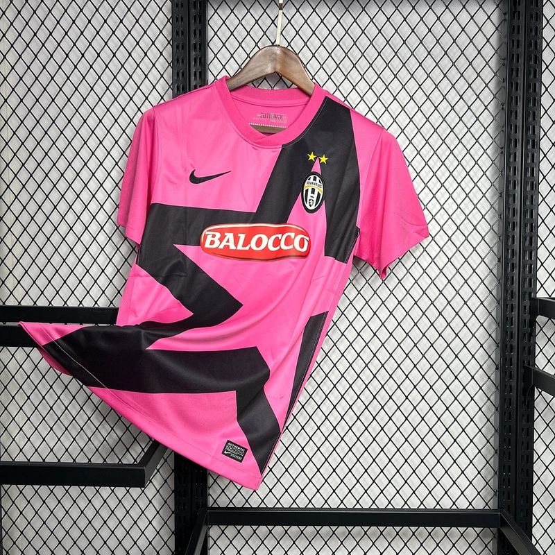 Retro Juventus 2011-2012 away image 3
