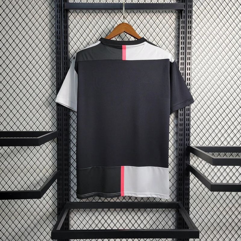 Retro Juventus 2019-2020 home image 2