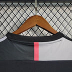 Retro Juventus 2019-2020 home image 4