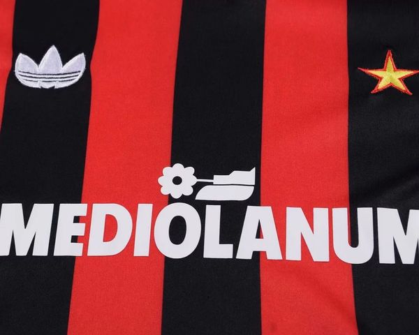 Retro Kids AC Milan 1993-1994 home image 7