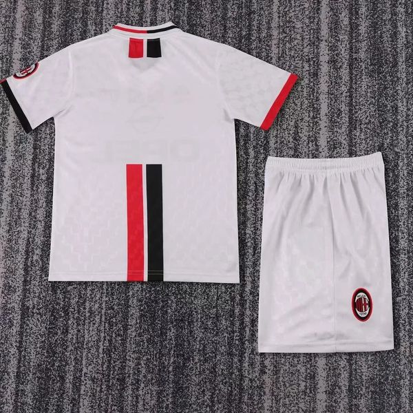 Retro Kids AC Milan 1996-1997 away image 2
