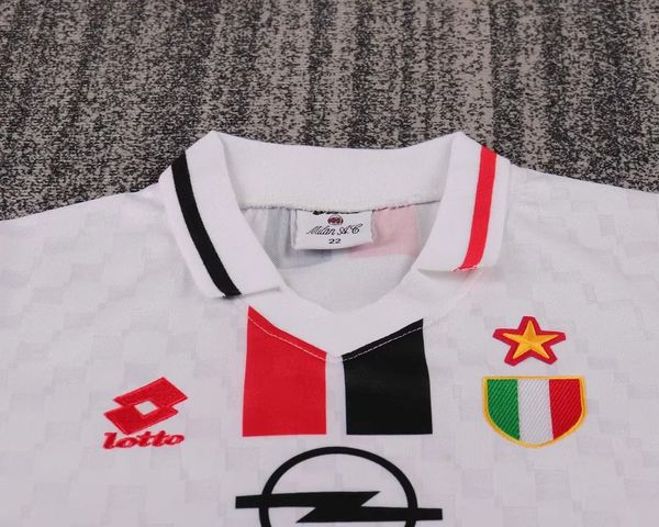 Retro Kids AC Milan 1996-1997 away image 3