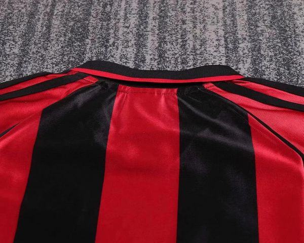 Retro Kids AC Milan 1998-1999 home image 3