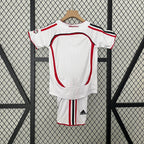 Retro Kids AC Milan 2006-2007 away image 2