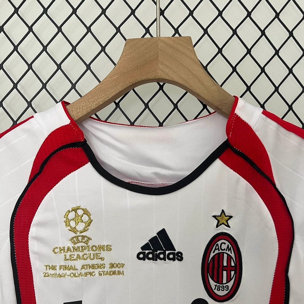 Retro Kids AC Milan 2006-2007 away image 3