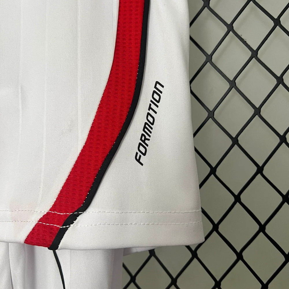 Retro Kids AC Milan 2006-2007 away image 8