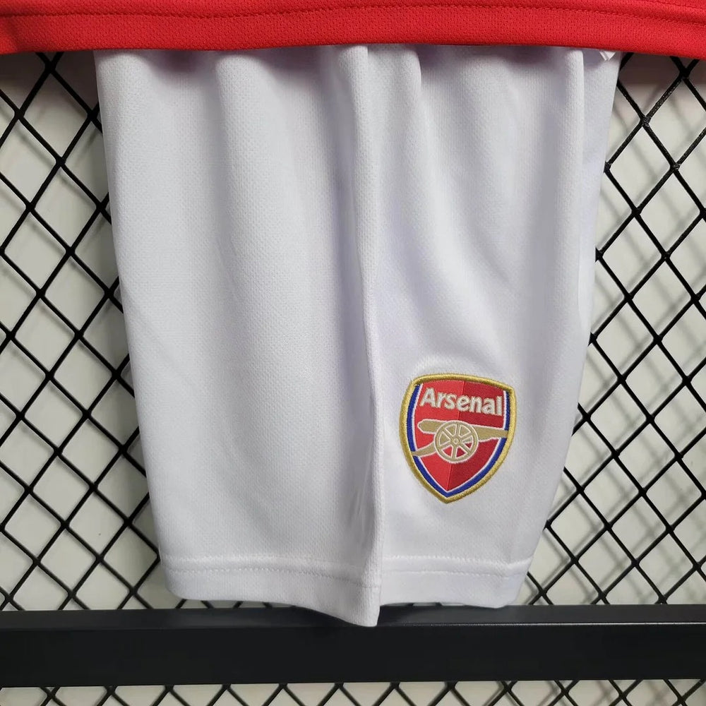 Retro Kids Arsenal FC 2004-2005 home image 9