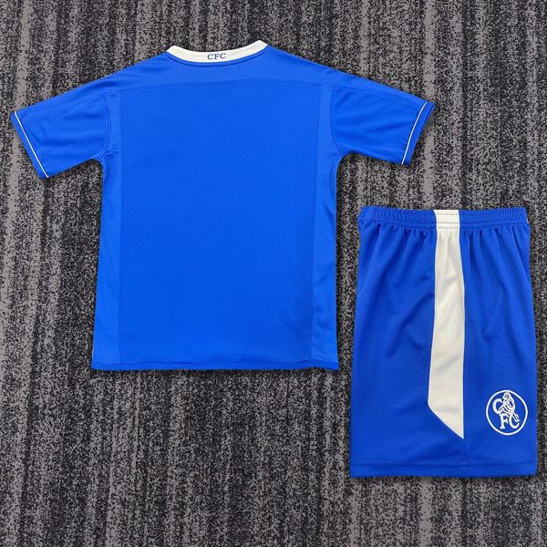 Retro Kids Chelsea FC 2003-2005 home image 2