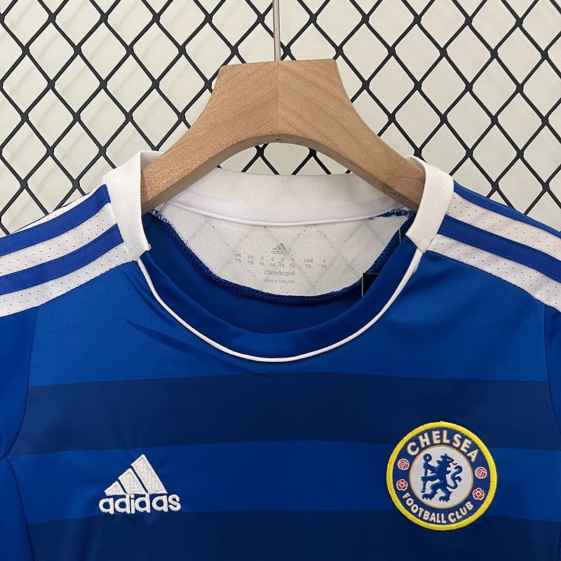 Retro Kids Chelsea FC 2011-2012 home UCL edition image 3