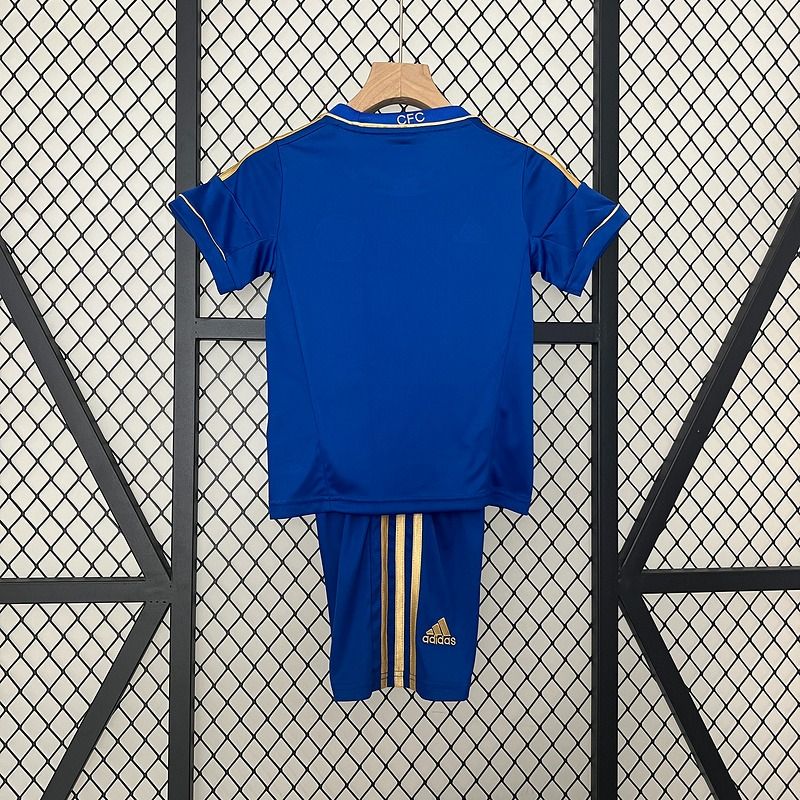 Retro Kids Chelsea FC 2012-2013 home image 2