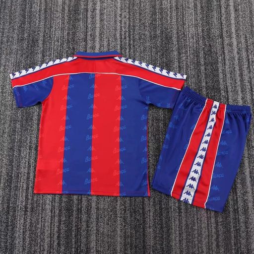 Retro Kids FC Barcelona 1992-1995 home image 2
