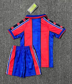 Retro Kids FC Barcelona 1995-1997 home image 2