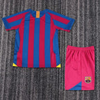 Retro Kids FC Barcelona 2005-2006 home image 2