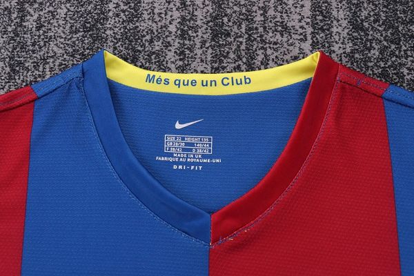 Retro Kids FC Barcelona 2006-2007 home image 3