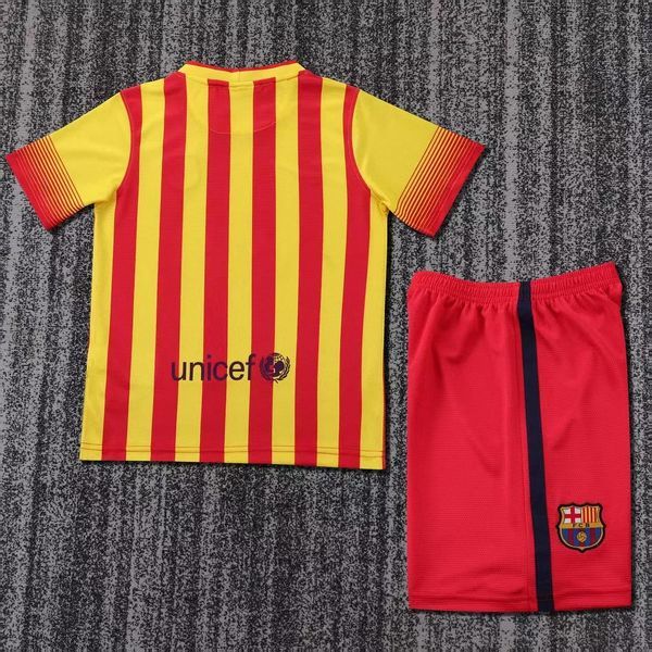 Retro Kids FC Barcelona 2013-2014 away image 2