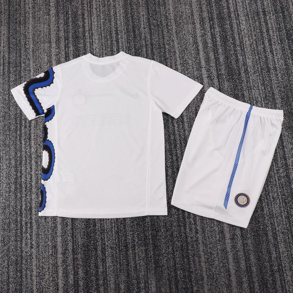 Retro Kids Inter Milano 2010-1998 away image 2