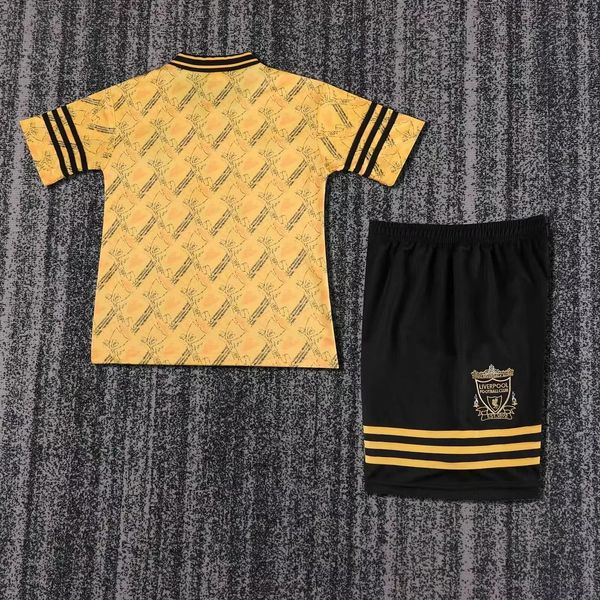 Retro Kids Liverpool FC 1994-1996 away image 2