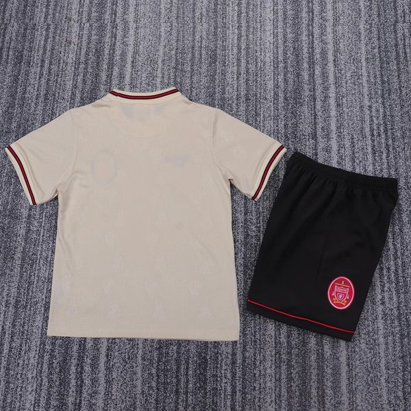 Retro Kids Liverpool FC 1996-1997 away image 2