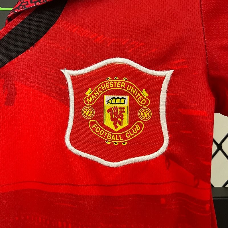 Retro Kids Manchester United 1994-1996 home image 6