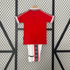 Retro Kids Manchester United 1998-1999 home image 2