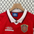 Retro Kids Manchester United 1999-2000 home image 3