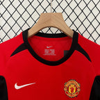 Retro Kids Manchester United 2002-2004 home image 3