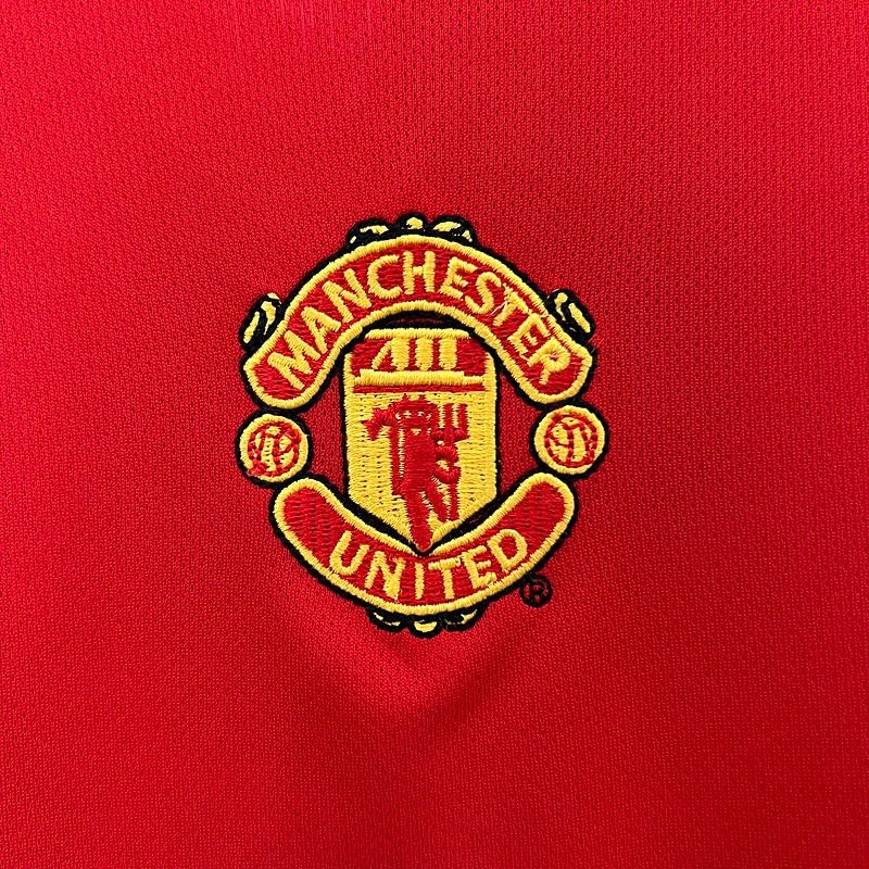 Retro Kids Manchester United 2005-2006 home image 5