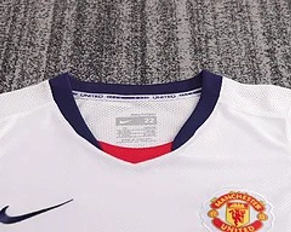 Retro Kids Manchester United 2008-2009 away image 3