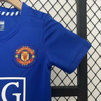 Retro Kids Manchester United 2008-2009 second away image 3