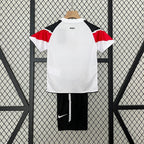 Retro Kids Manchester United 2010-2011 away image 4