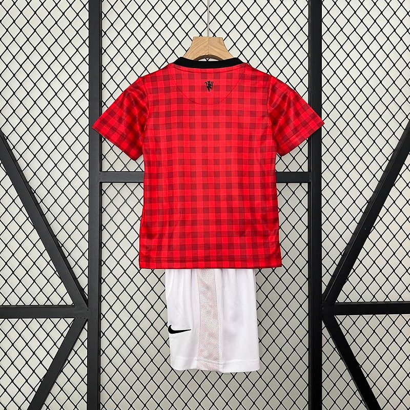 Retro Kids Manchester United 2012-2013 home image 2