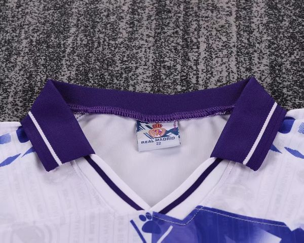 Retro Kids Real Madrid 1996-1997 second away image 3