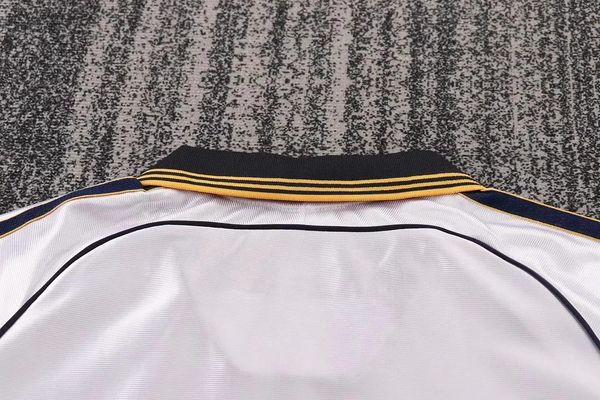 Retro Kids Real Madrid 1998-2000 home image 3