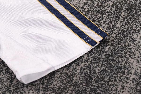 Retro Kids Real Madrid 1998-2000 home image 8