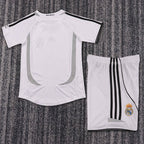 Retro Kids Real Madrid 2006-2007 home image 2