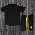 Retro Kids Real Madrid 2011-2012 Goalkeeper image 2