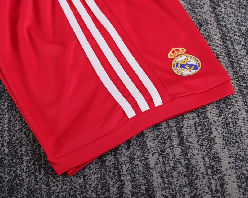 Retro Kids Real Madrid 2011-2012 second away image 5