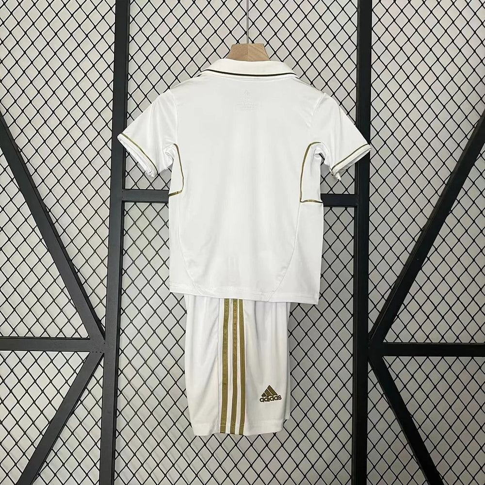 Retro Kids Real Madrid 2012-2013 home image 2